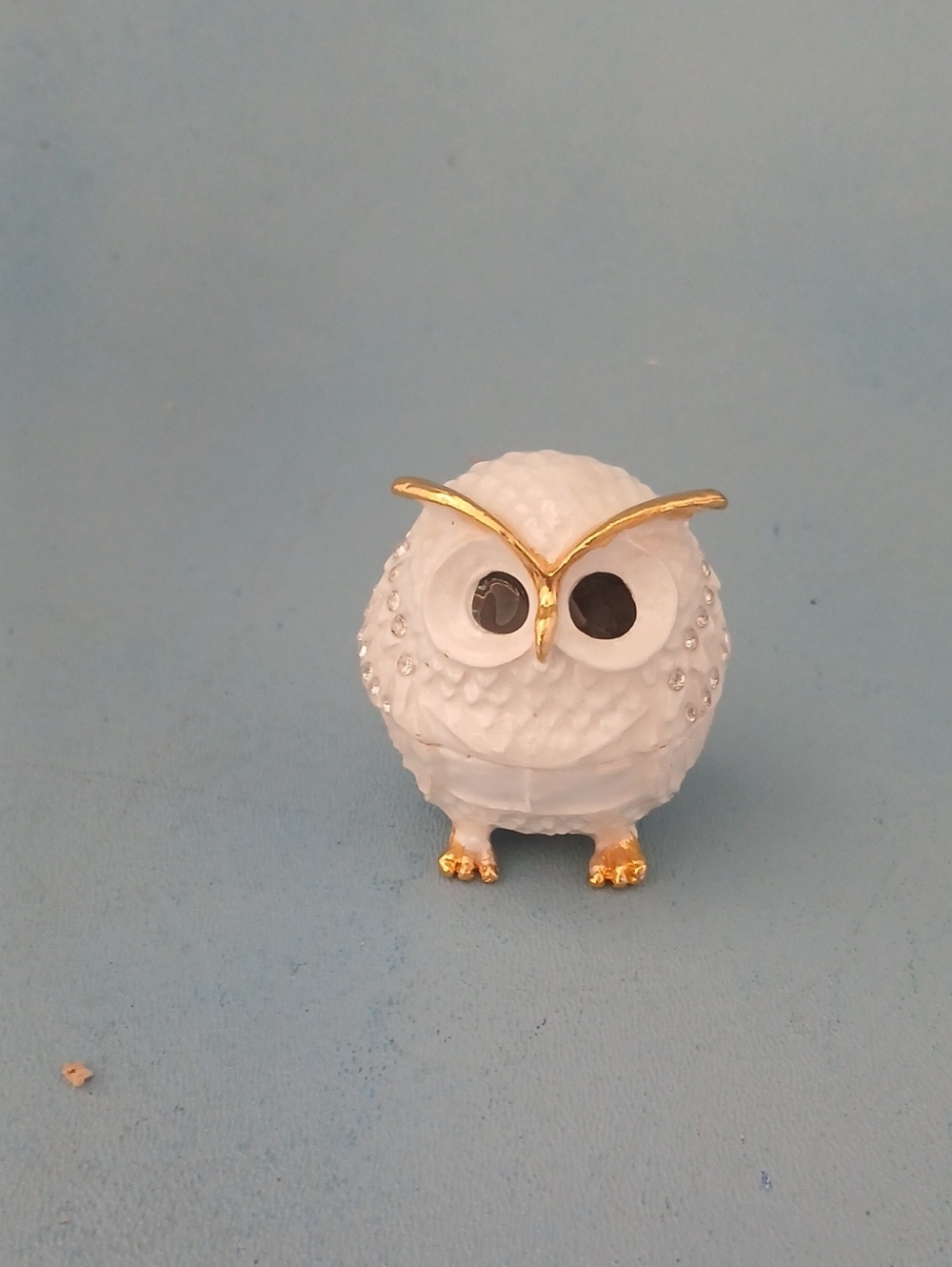 White and Gold Owl Mini Metal Trinket Box 2" Tall